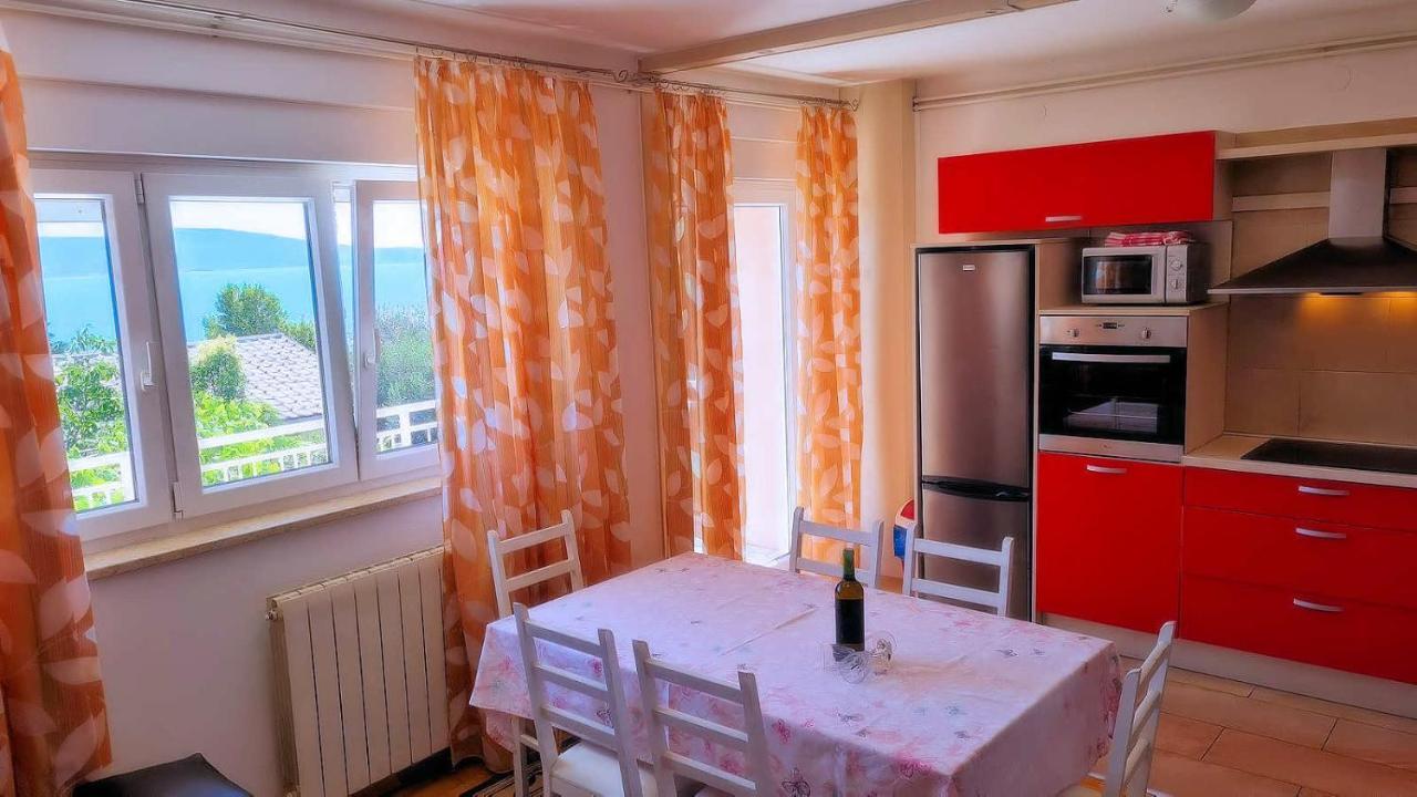 Apartmens Adriana Novi Vinodolski Esterno foto