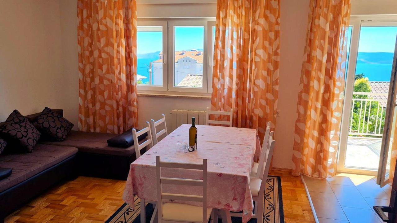 Apartmens Adriana Novi Vinodolski Esterno foto