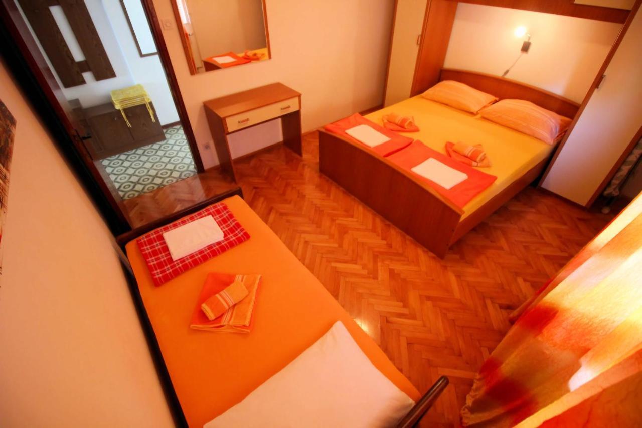 Apartmens Adriana Novi Vinodolski Esterno foto