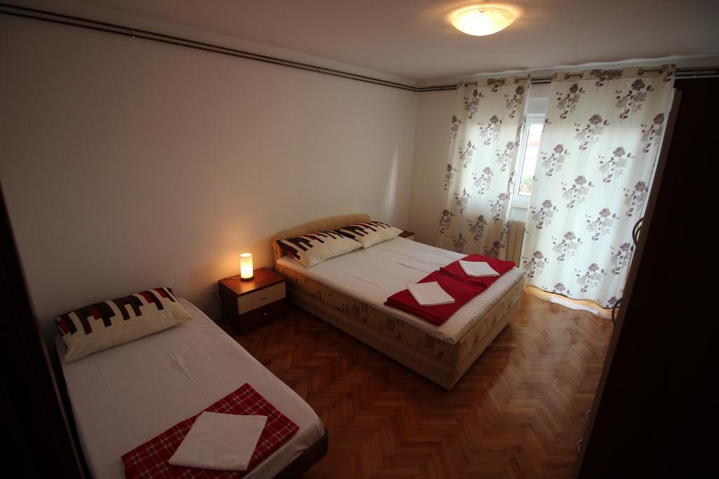 Apartmens Adriana Novi Vinodolski Esterno foto